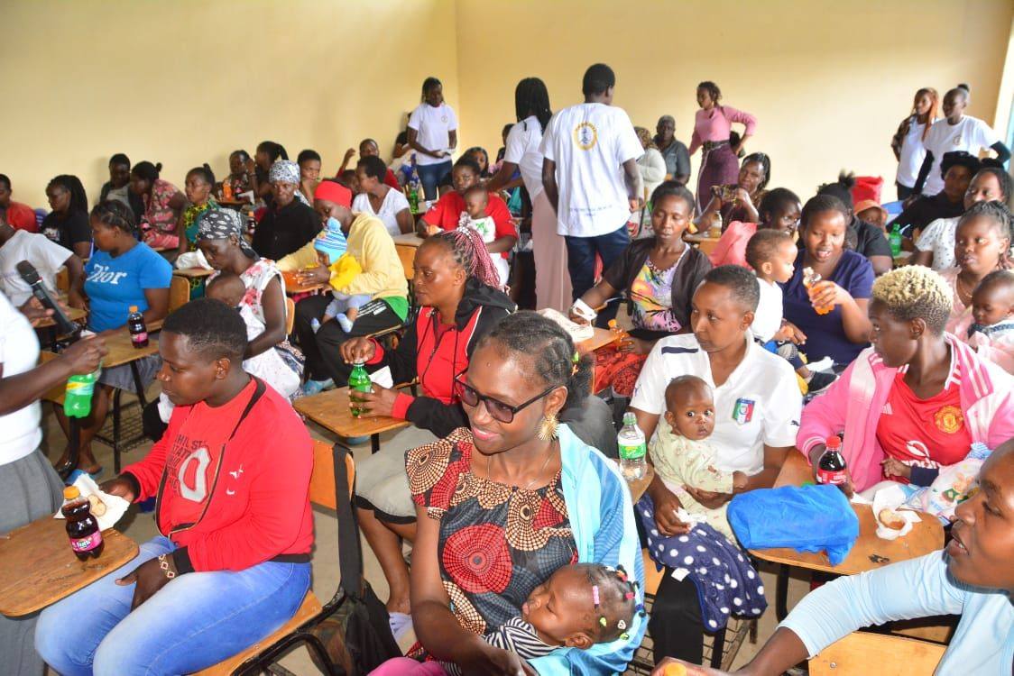 Light Up Rally for Young Mothers